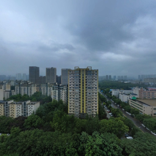 长里村停车场